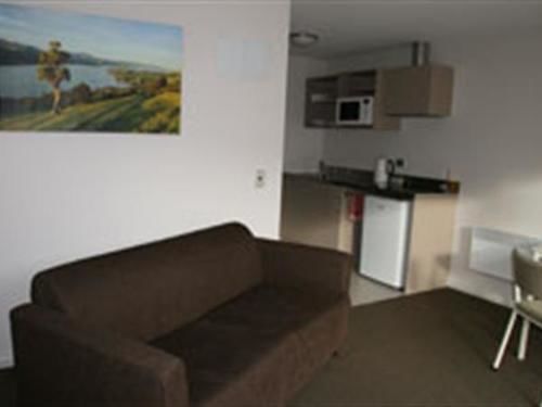Aaron 3* Dunedin
